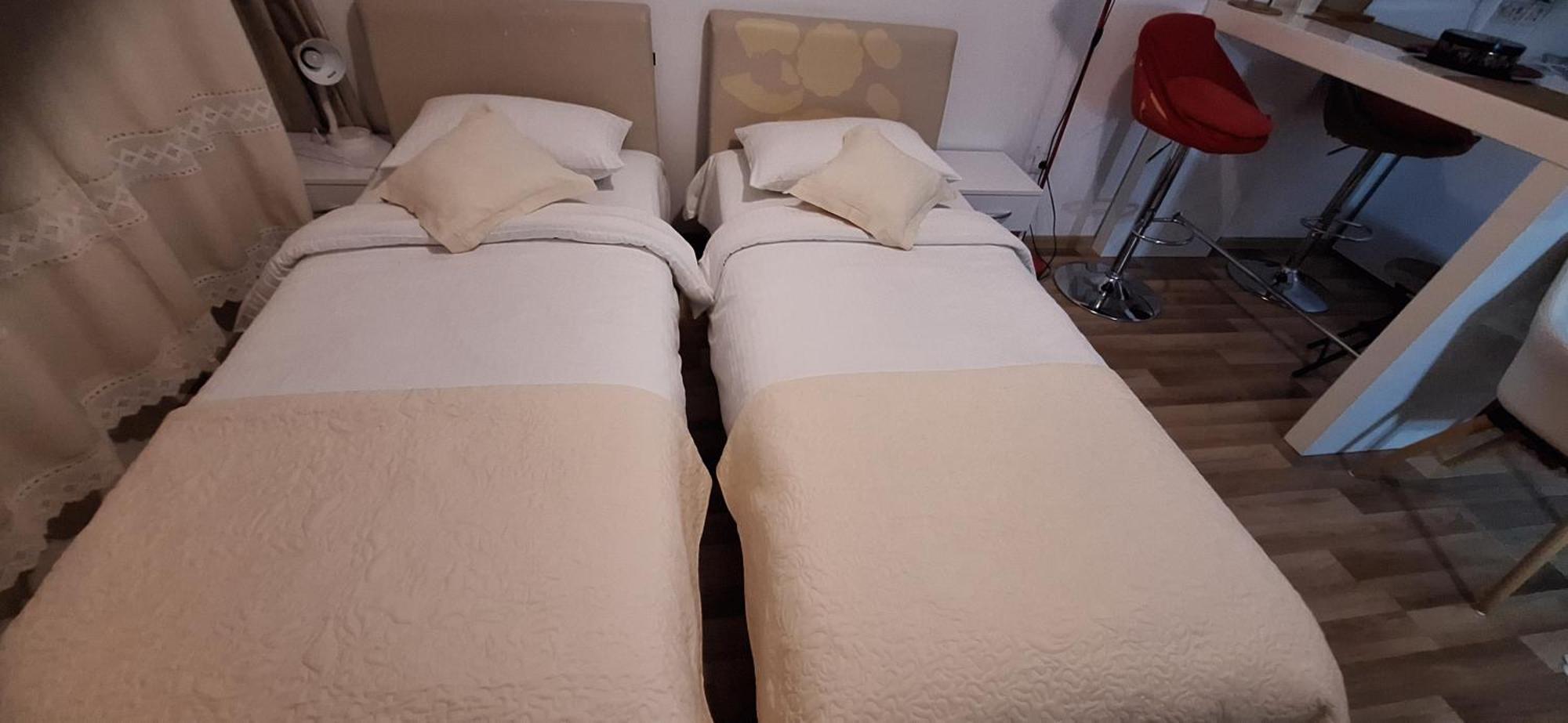 Klara Studio Apartman Сплит Экстерьер фото