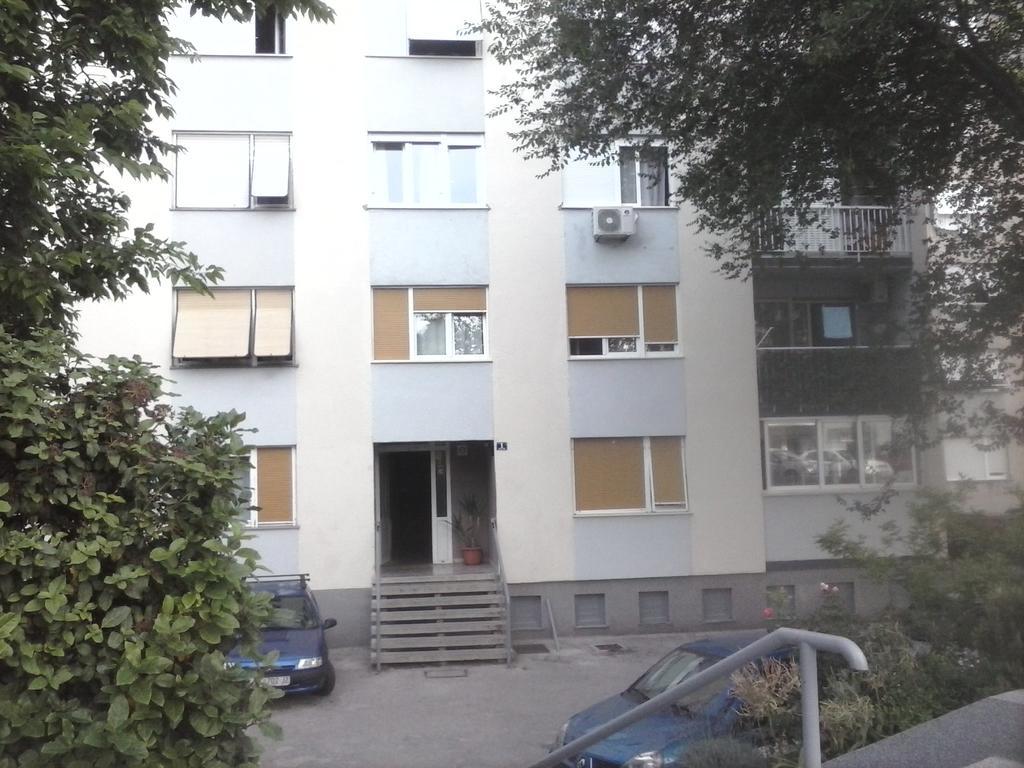 Klara Studio Apartman Сплит Экстерьер фото